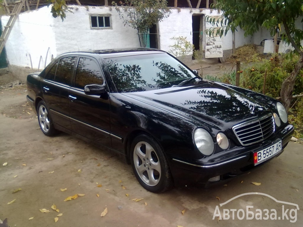 Mercedes-Benz E-Класс 2002 года за 9 000$