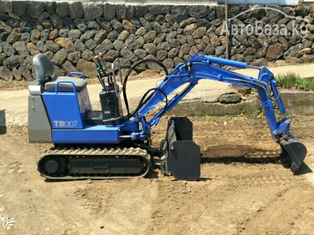 Экскаватор Kubota TB007