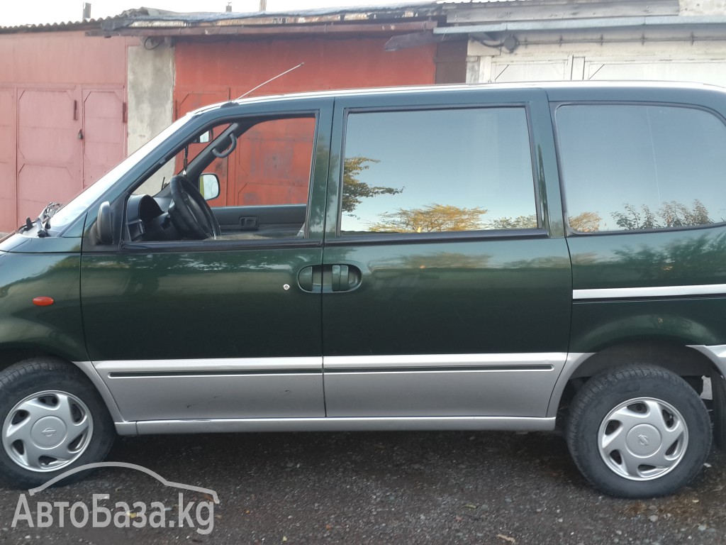 Nissan Serena 1999 года за 350 000 сом