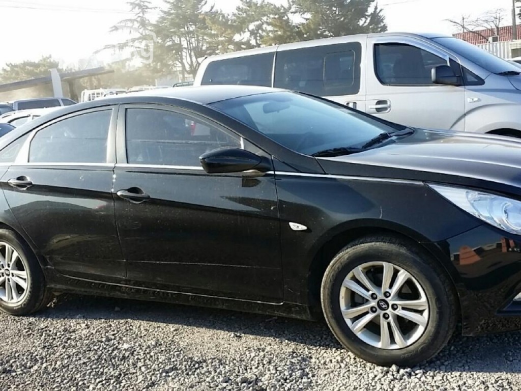 Hyundai Sonata 2010 года за ~771 600 сом